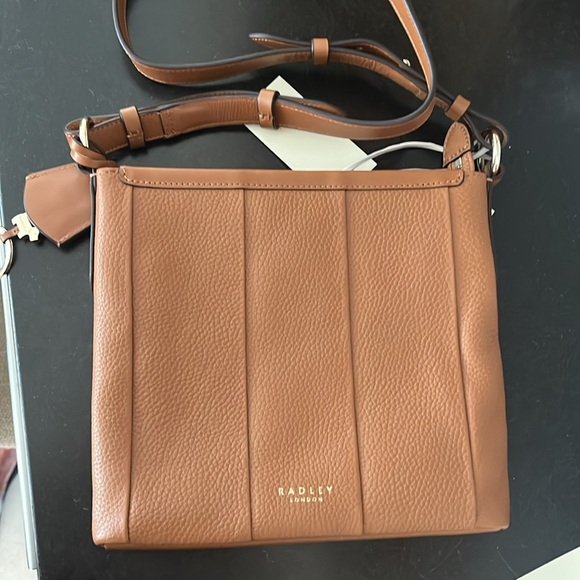 Radley small cognac leather crossbody handbag - Picture 7 of 9